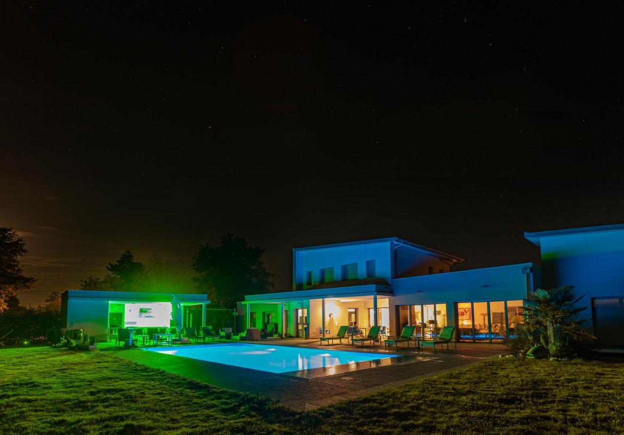 Bed and Breakfast Domaine Georges V Saint-Junien Exterior foto